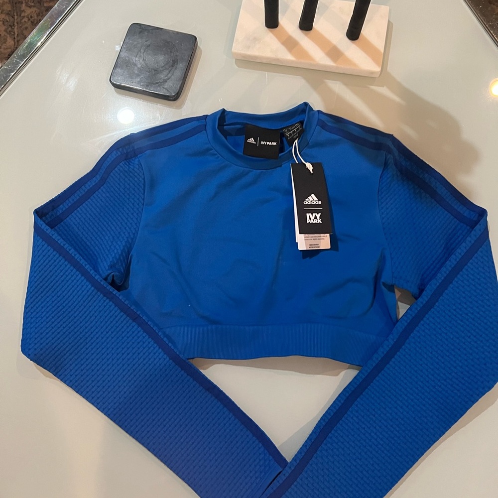 Brand New IVY PARK crop top